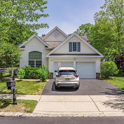 40 Londonberry Dr, Holmdel, NJ 07733