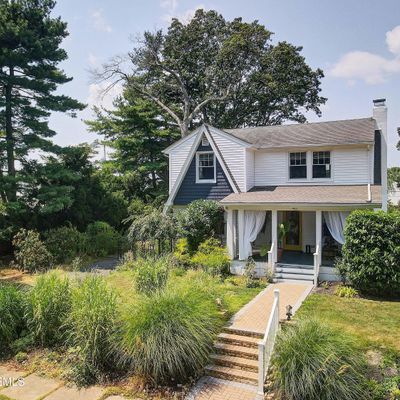 40 Oriole Rd, Neptune, NJ 07753