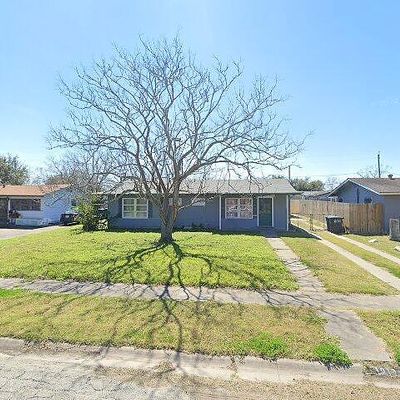 4013 Redwood St, Corpus Christi, TX 78411