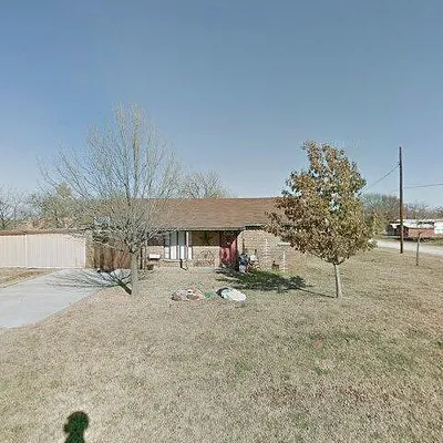 402 Belmont, Petrolia, TX 76377