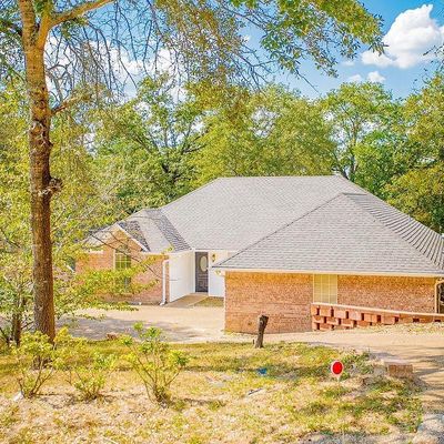 402 Lakeview Dr, Hideaway, TX 75771