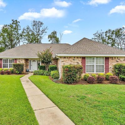 402 Meadow Ln, Foley, AL 36535