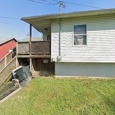 403 Merrill Ave, Rivesville, WV 26588