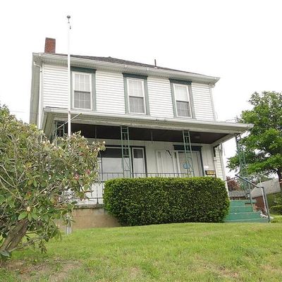 403 Rosslyn Ave, Springdale, PA 15144