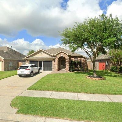 4036 Palmetto Ct, Dickinson, TX 77539