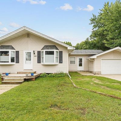 406 E Adams St, Arlington, MN 55307