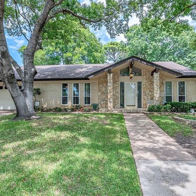 408 Circleview Dr S, Hurst, TX 76054