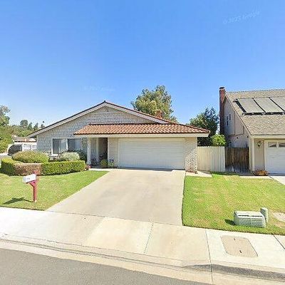 410 Mariposa Dr, Camarillo, CA 93012