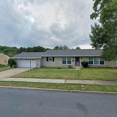 414 Susan Rd, Harrisburg, PA 17109