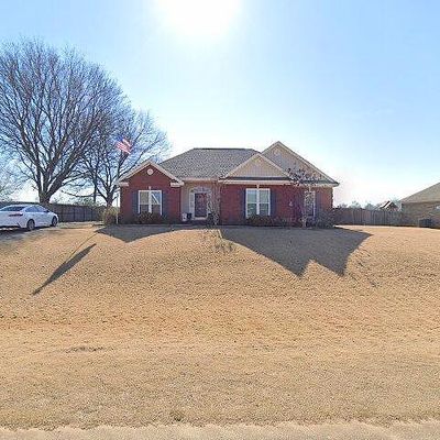 415 Windridge Dr, Deatsville, AL 36022