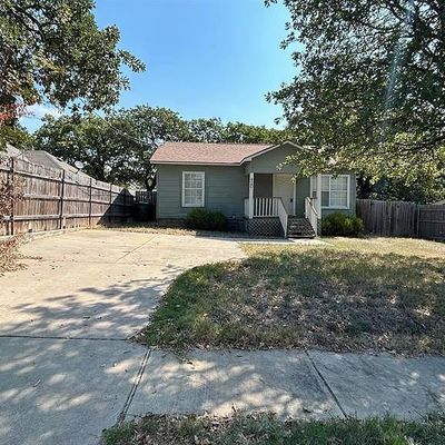 420 Hettie St, Denton, TX 76209