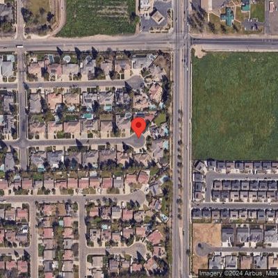 3621 E Laura Ct, Visalia, CA 93292