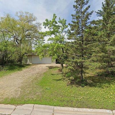 3635 Blackhawk Rd, Saint Paul, MN 55122