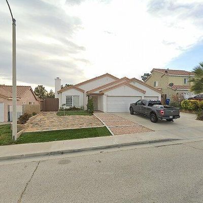 36410 37 Th St E, Palmdale, CA 93550