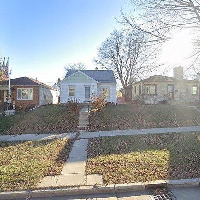 3643 E Van Norman Ave, Cudahy, WI 53110