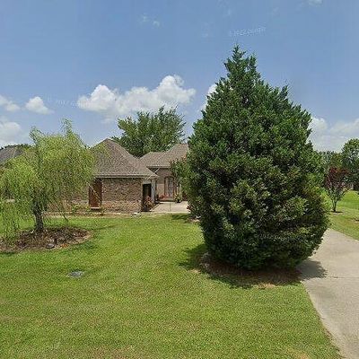 36497 Lucas Dr, Denham Springs, LA 70706