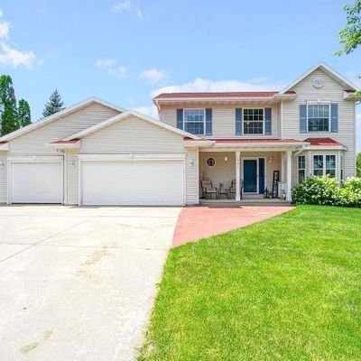 365 Hyland Trl, Mayville, WI 53050