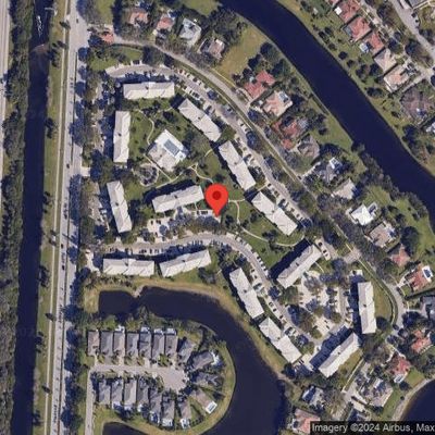 3650 Whitehall Dr #304, West Palm Beach, FL 33401