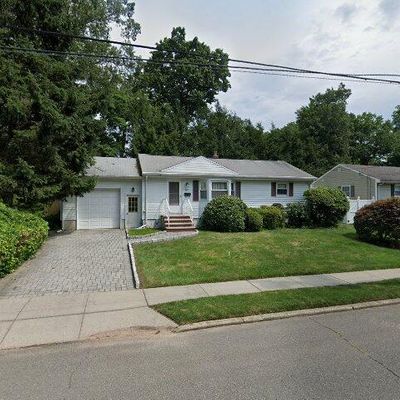 369 Beech St, Township Of Washington, NJ 07676