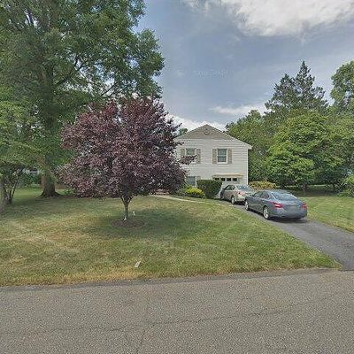 37 Kohring Cir S, Harrington Park, NJ 07640