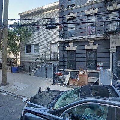 371 E 153 Rd St, Bronx, NY 10455