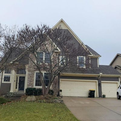 3717 W 155 Th St, Overland Park, KS 66224