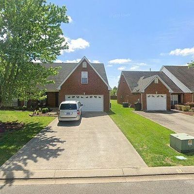 372 Golfview Ct, Murfreesboro, TN 37127