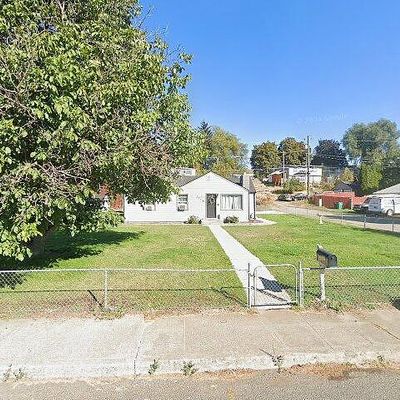 3727 E Bridgeport Ave, Spokane, WA 99217