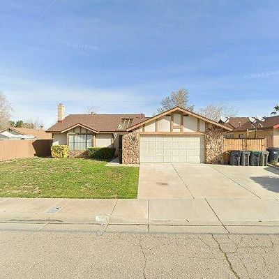 3729 Castala Dr, Palmdale, CA 93550