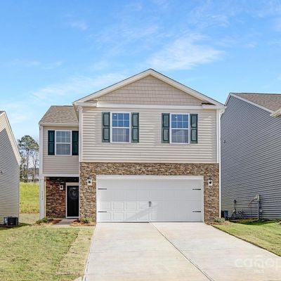 3732 13th Street, Hickory, NC 28601