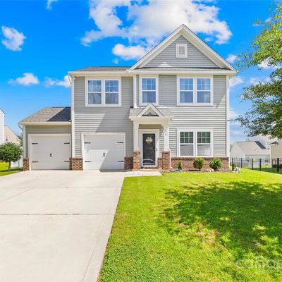 378 Moses Rhyne Dr, Mount Holly, NC 28120