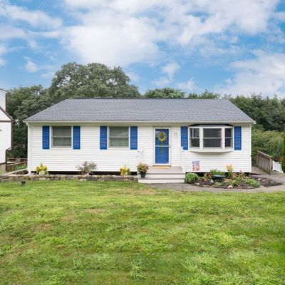 38 Fleetwood Dr, Danbury, CT 06810