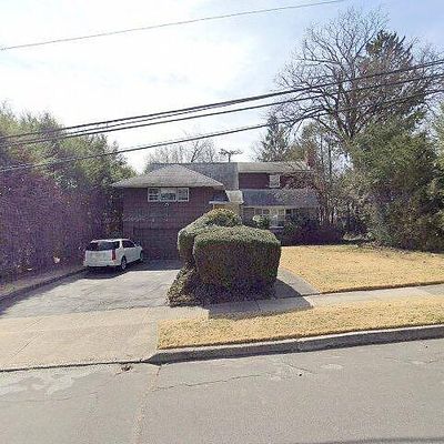 38 Merrison St, Teaneck, NJ 07666