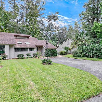 38 Stable Gate Rd, Hilton Head Island, SC 29926