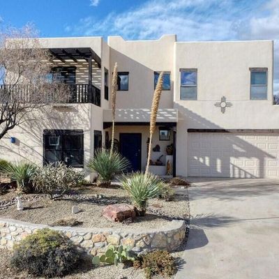 3813 Yellowstone Dr, Las Cruces, NM 88011