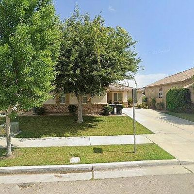 3822 W Elkhorn Ave, Visalia, CA 93277