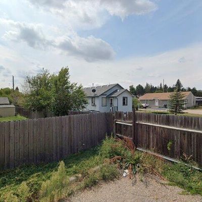 3827 Charles St, Cheyenne, WY 82001