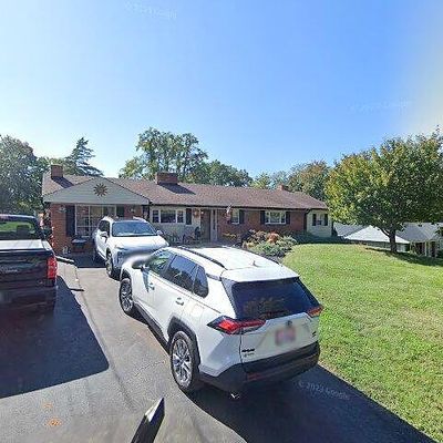 385 Greenwell Ct, Lynchburg, VA 24502