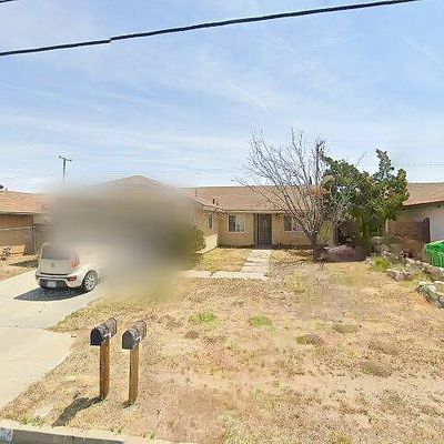 38504 Division St, Palmdale, CA 93550