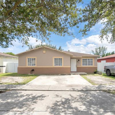 3850 Nw 202 Nd St, Miami Gardens, FL 33055