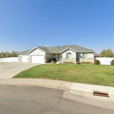 3852 Fox, Casper, WY 82604