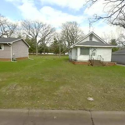 38655 Branch Ave, North Branch, MN 55056