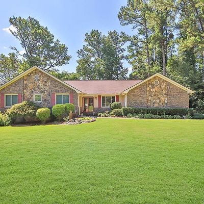 3888 Wentworth Ln Sw, Lilburn, GA 30047