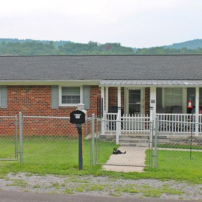 389 S Pine St, Dayton, TN 37321