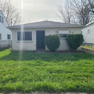 3892 E 143 Rd St, Cleveland, OH 44128