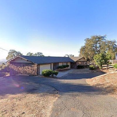 39 Oakcrest Dr, Oroville, CA 95966