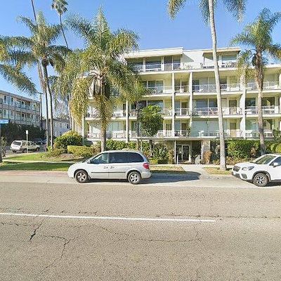 3901 E Livingston Dr, Long Beach, CA 90803