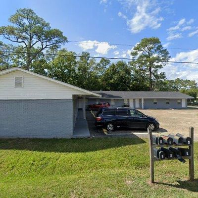 3907 Branch St, Moss Point, MS 39563