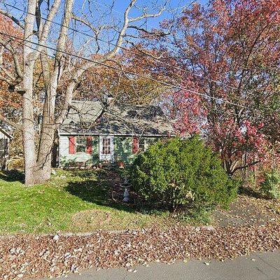 45 Berkshire Dr, Brookfield, CT 06804