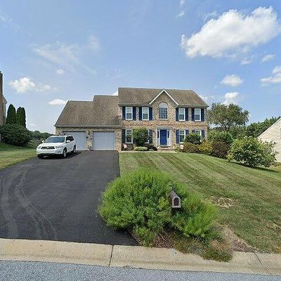 45 Taylors Farm Dr, Newark, DE 19711